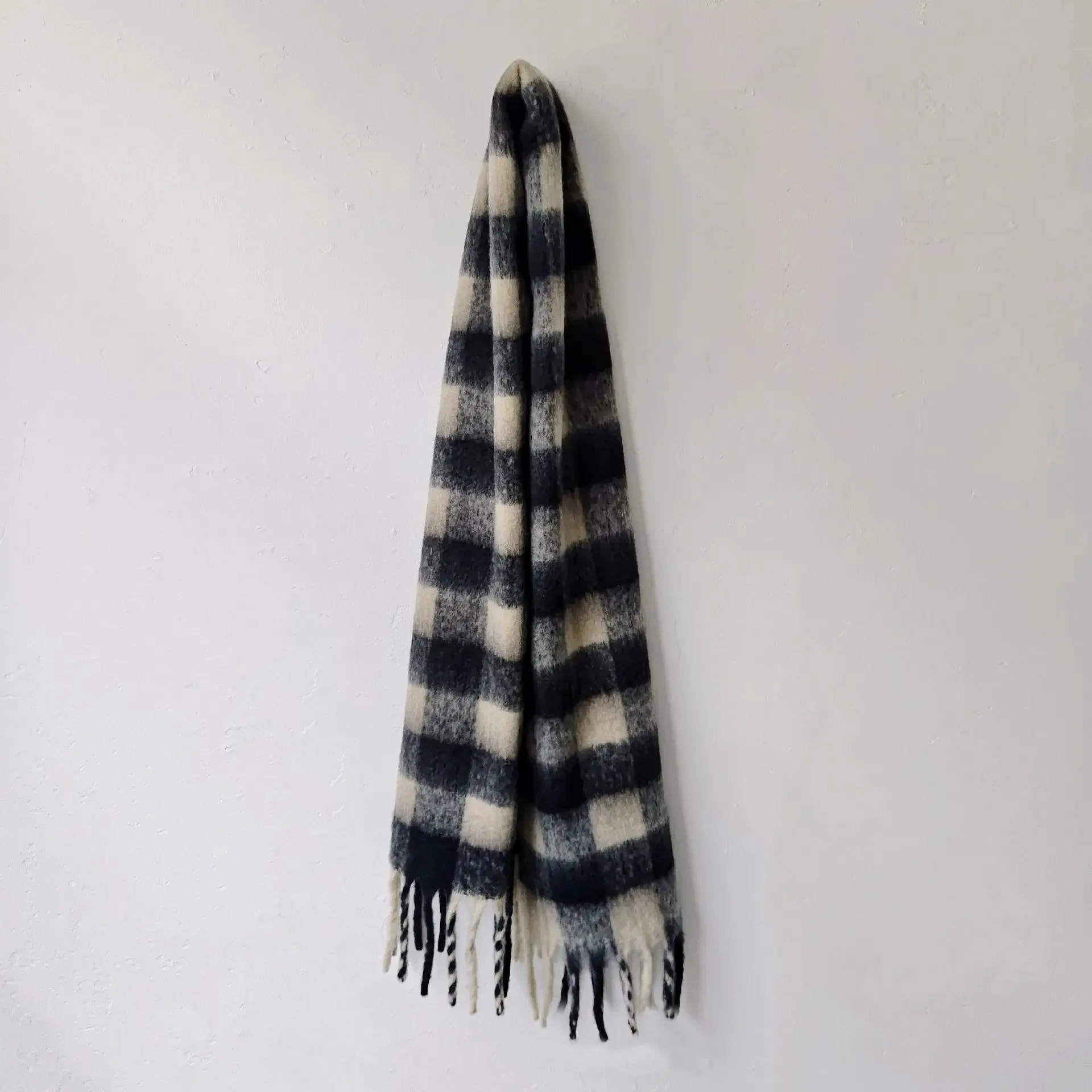 Checkerboard Cashmere Scarf for Women - Autumn/Winter Commuting Scarf