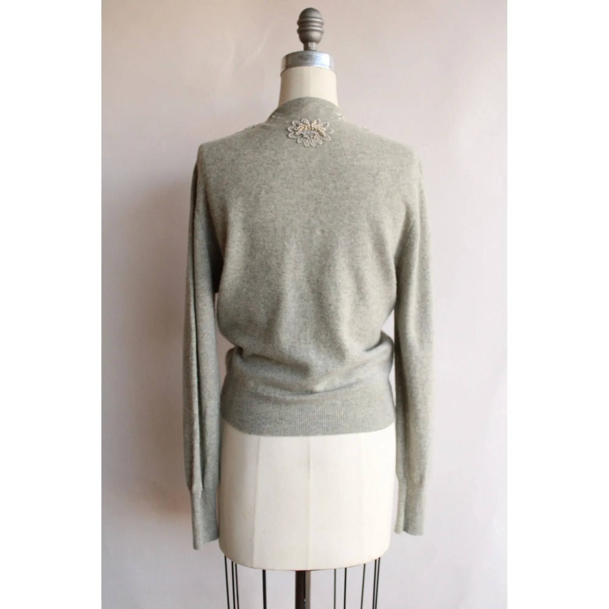 Vintage 1950s Barbara Lee Cashmere Gray Knit Cardigan