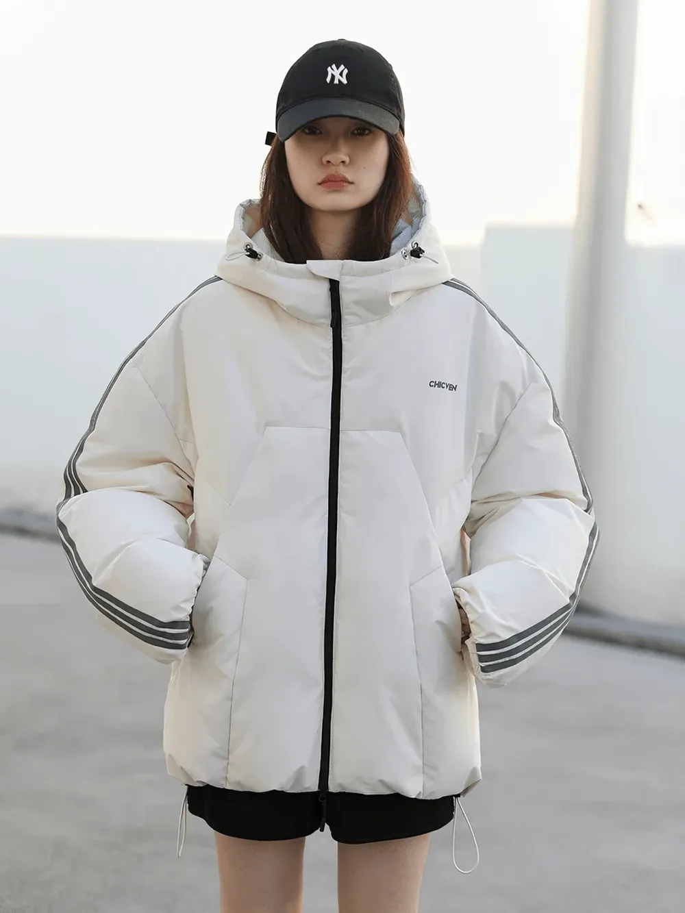 Women's Hooded Striped Duck Down Winter Jacket - SF2311